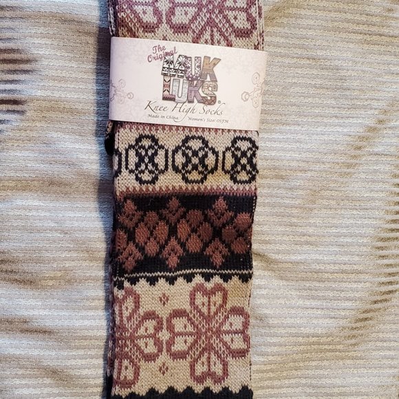 Muk Luks Nordic Print Knee-Hi Socks New with Tags - Picture 3 of 5
